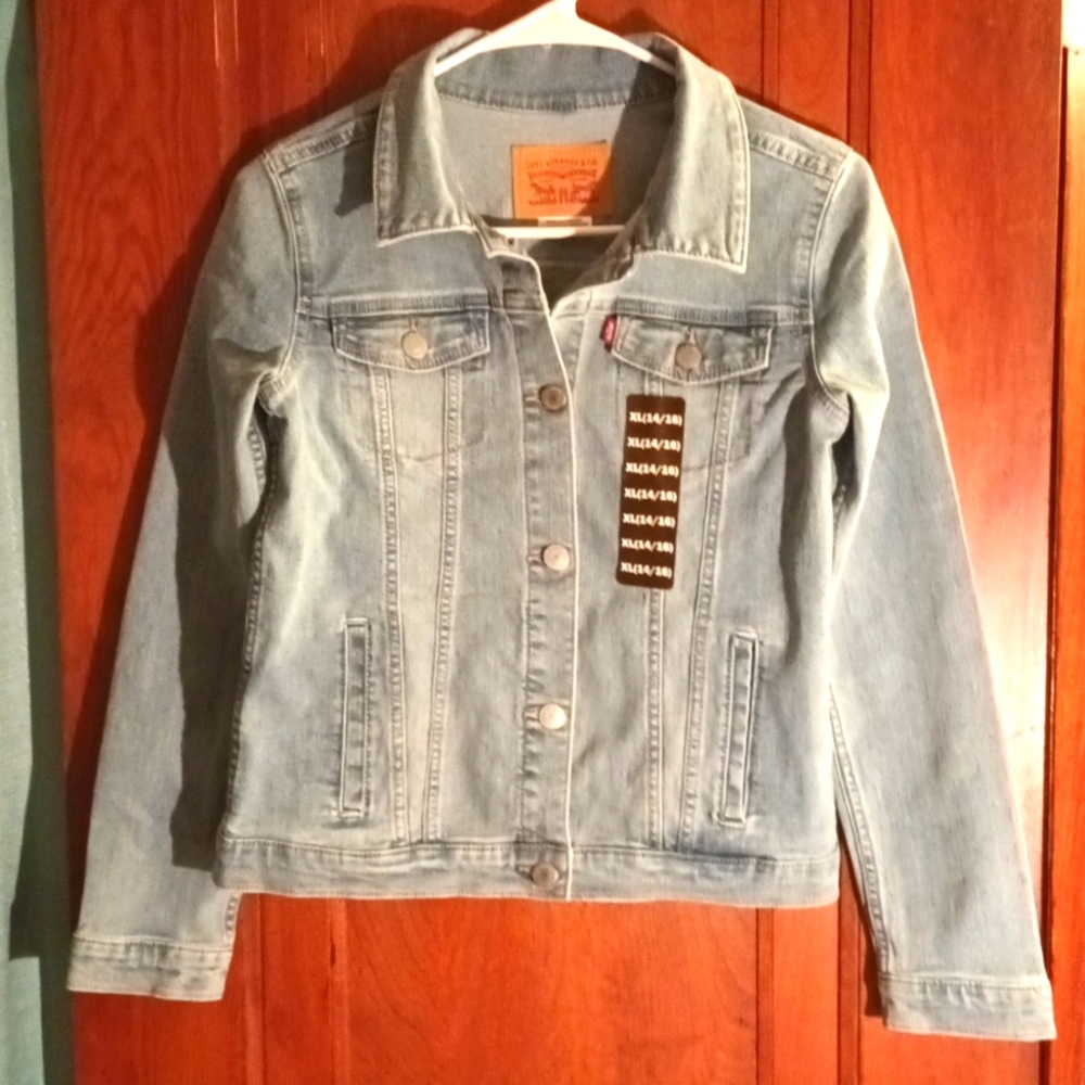 COPY - NWT Girl's Size XL(14/16) Levi's Denim Jacket